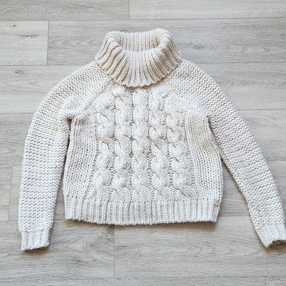 Stone Row Cream Sweater Womens Size Small Cable Knit Chunky Long Sleeve Nwt